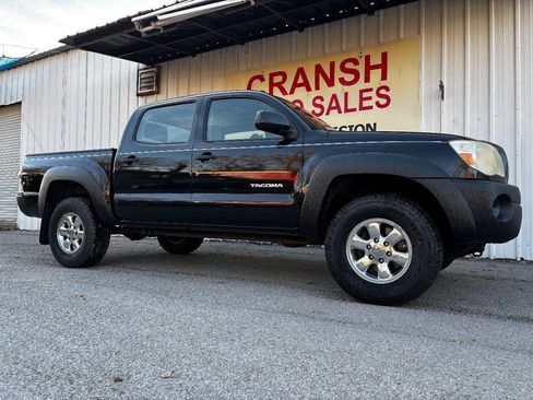Used 2010 Toyota Tacoma PreRunner image 6