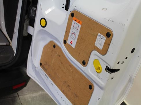 Used 2022 Ford Transit Connect XL image 25