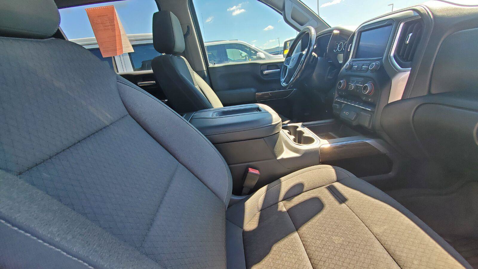 Used 2021 Chevrolet Silverado 1500 RST w/ All Star Edition Plus AWD/4WD image 4