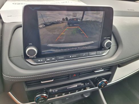 Certified 2026 Nissan Rogue SV image 15