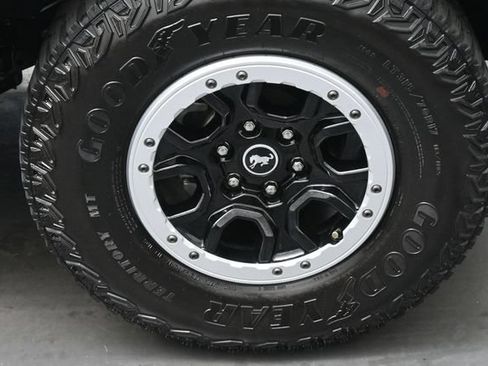 Used 2023 Ford Bronco Badlands AWD/4WD image 49