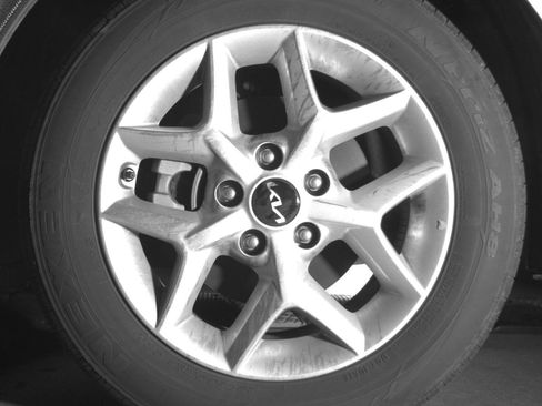 Used 2025 Kia Soul LX w/ LX Technology Package FWD image 15
