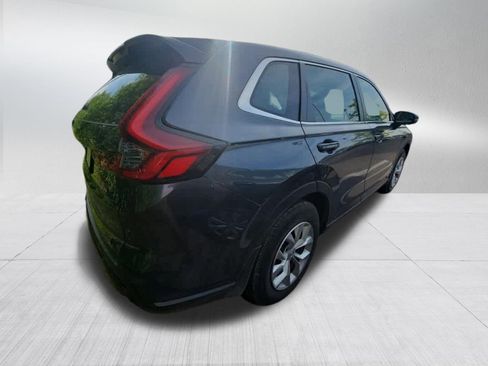 Used 2023 Honda CR-V LX image 4