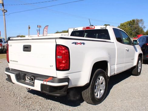 Used 2022 Chevrolet Colorado LT w/ Fleet Safety Package image 8