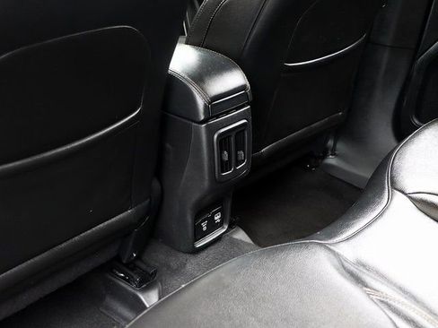 Used 2019 Jeep Compass Latitude image 13