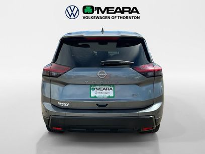 Used 2024 Nissan Rogue SV
