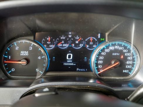 Used 2018 GMC Sierra 2500 Denali w/ Duramax Plus Package AWD/4WD image 18