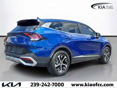 Certified 2024 Kia Sportage EX FWD image 4