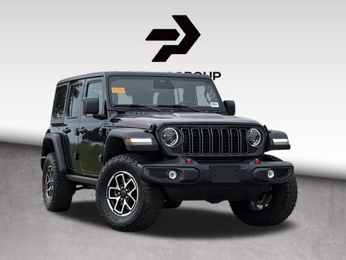 Used 2025 Jeep Wrangler Unlimited Rubicon w/ Convenience Group AWD/4WD image 1