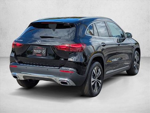 Used 2026 Mercedes-Benz GLA 250 image 2
