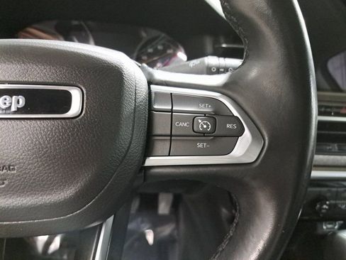 Certified 2022 Jeep Compass Latitude image 18