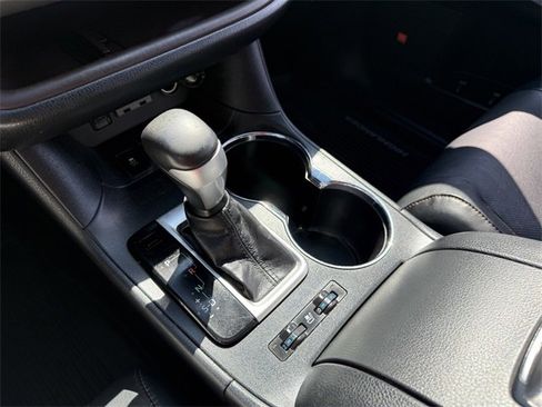 Used 2019 Toyota Highlander Limited image 13