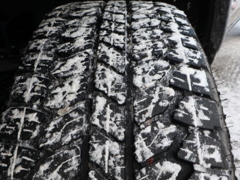 Certified 2024 GMC Canyon AT4 w/ AT4 Premium Package image 19