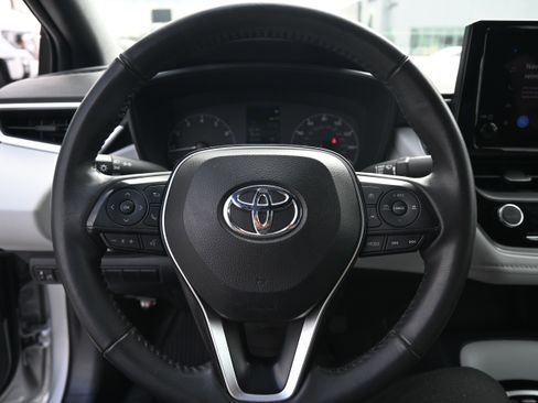 Used 2024 Toyota Corolla SE image 18