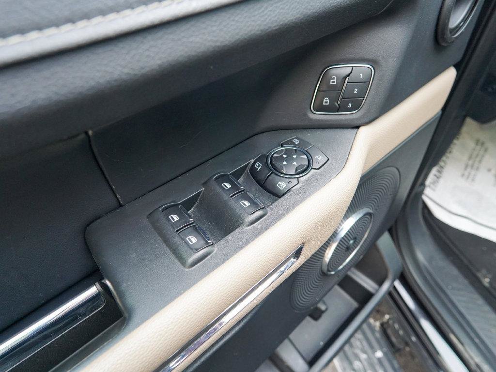 Used 2024 Ford Expedition Max Limited AWD/4WD image 22