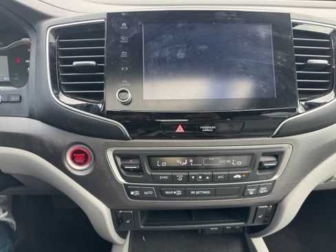 Used 2023 Honda Ridgeline RTL image 13