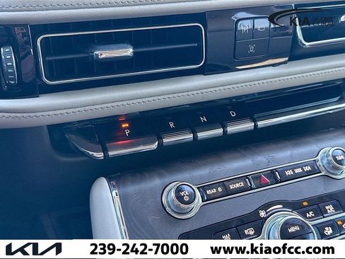 Used 2023 Lincoln Aviator Reserve w/ Equipment Group 201A image 31