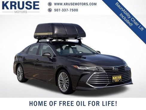 Used 2019 Toyota Avalon Limited w/ Advanced Safety Package FWD image 1