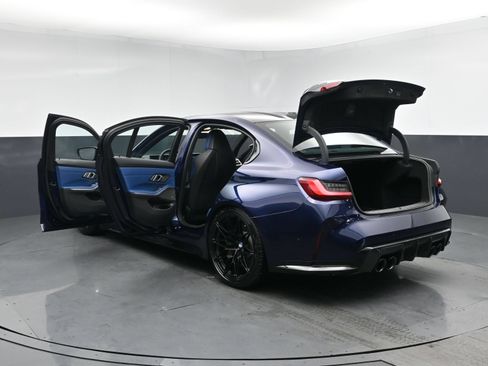 Used 2025 BMW M3 Competition w/ M Carbon Exterior Package AWD/4WD image 32