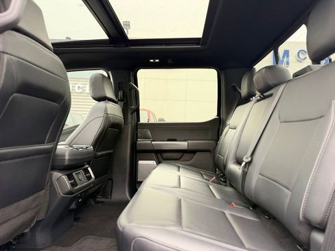 Used 2025 Ford F150 Lariat AWD/4WD image 23