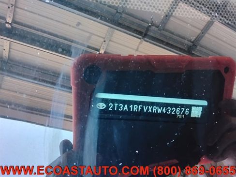 Used 2024 Toyota RAV4 XLE Premium w/ Weather Package image 17