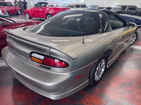 Used 2002 Chevrolet Camaro Z28 w/ Preferred Equipment Group 2 image 5