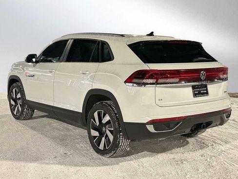 New 2026 Volkswagen Atlas Cross Sport SE image 5