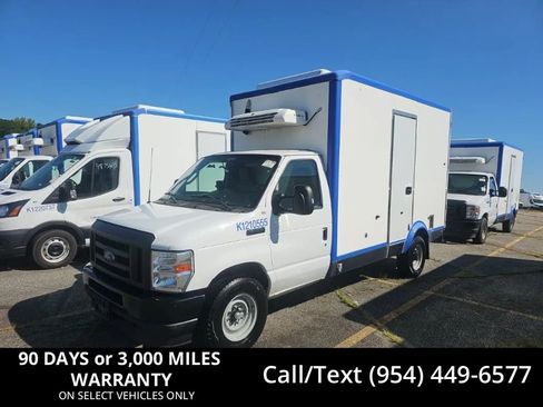 Used 2023 Ford E-350 and Econoline 350 Super Duty w/ Power Windows & Locks Group RWD image 1