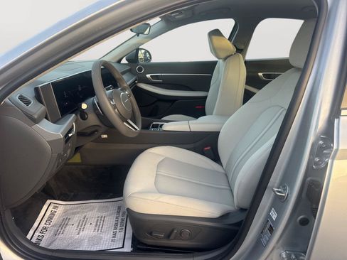 Used 2024 Hyundai Sonata SEL FWD image 7
