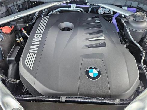 New 2026 BMW X7 xDrive40i image 16