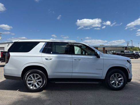 Used 2026 Chevrolet Tahoe Premier AWD/4WD image 5