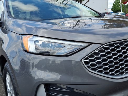 Used 2024 Ford Edge SEL AWD/4WD image 8