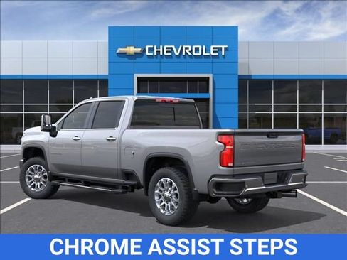 New 2026 Chevrolet Silverado 2500 LTZ w/ LTZ Premium Package AWD/4WD image 3