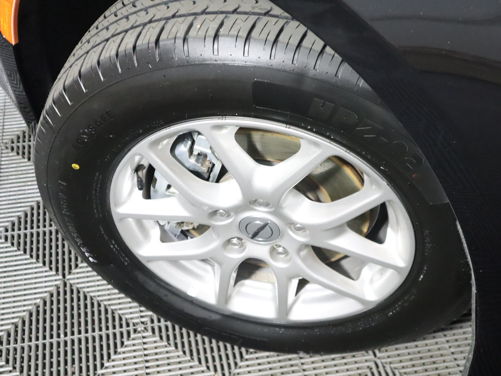 Used 2024 Chrysler Voyager LX FWD image 17