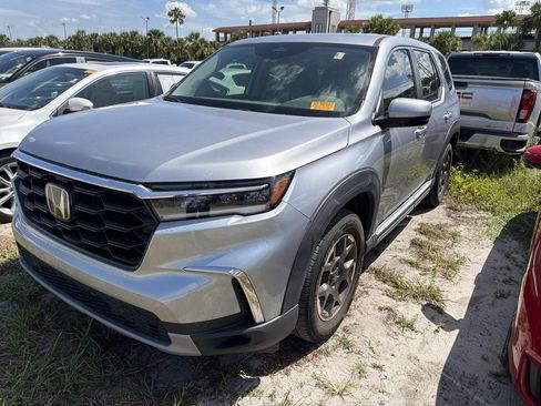 Used 2023 Honda Pilot EX-L image 4