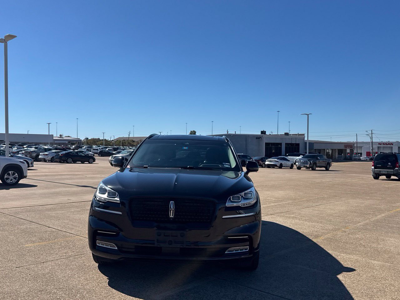 Used 2023 Lincoln Aviator Reserve w/ Equipment Group 201A RWD image 7