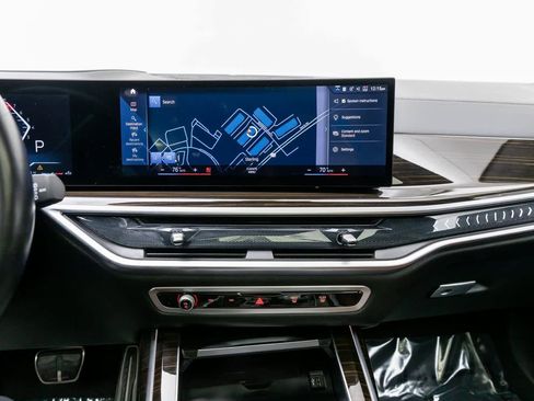 Used 2023 BMW X7 xDrive40i w/ Executive Package image 10