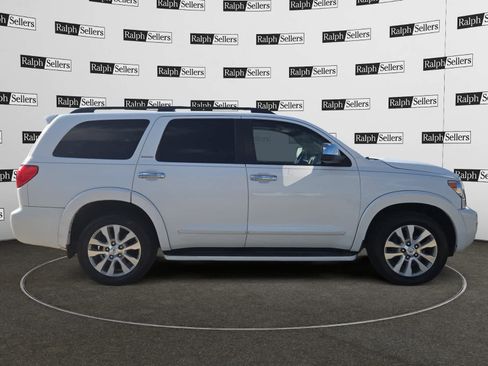 Used 2008 Toyota Sequoia Limited image 6
