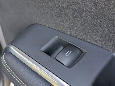 Certified 2025 GMC Acadia Elevation image 36