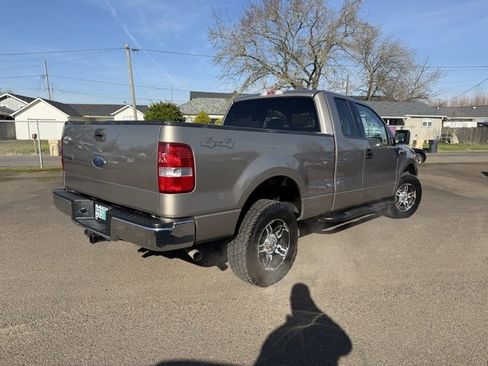 Used 2004 Ford F150 XLT image 10