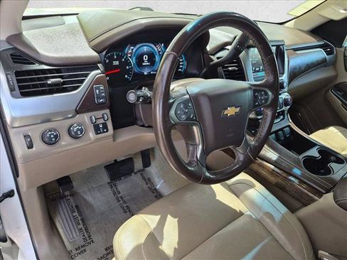 Used 2017 Chevrolet Suburban LT AWD/4WD image 10