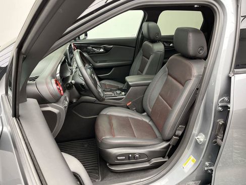 Certified 2025 Chevrolet Blazer RS w/ Driver Confidence II Package AWD/4WD image 11
