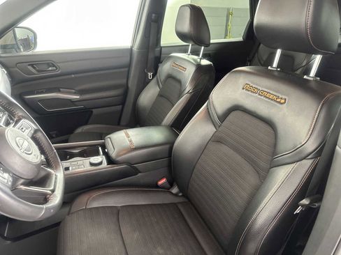Used 2023 Nissan Pathfinder Rock Creek image 25