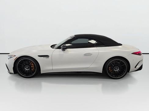 Used 2022 Mercedes-Benz SL 63 AMG 4MATIC image 3