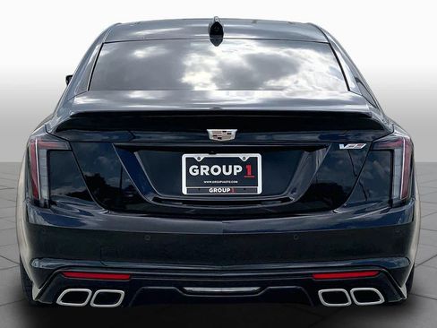 Certified 2025 Cadillac CT5 V w/ Technology Package RWD image 5