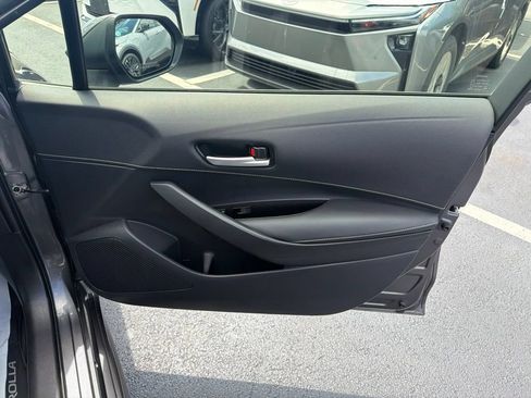 Used 2023 Toyota Corolla SE FWD image 9