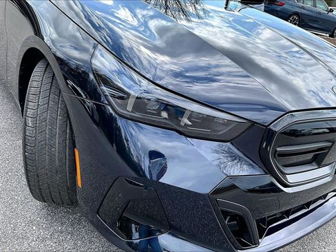 Certified 2025 BMW i5 M60 w/ Executive Package image 29