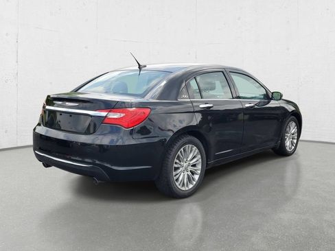 Used 2012 Chrysler 200 Limited FWD image 7