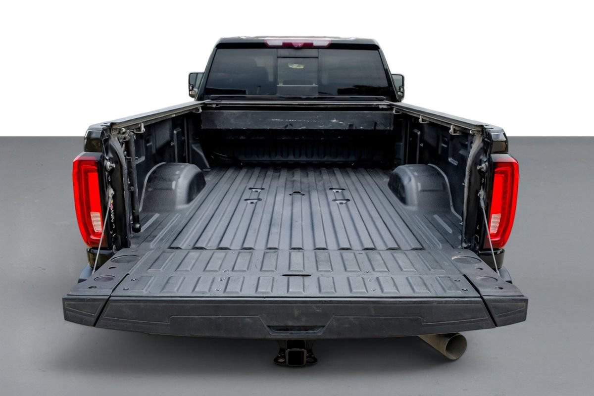 Used 2023 GMC Sierra 2500 Denali w/ Denali Black Diamond Edition AWD/4WD image 60