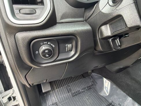 Used 2025 RAM 2500 Big Horn image 25